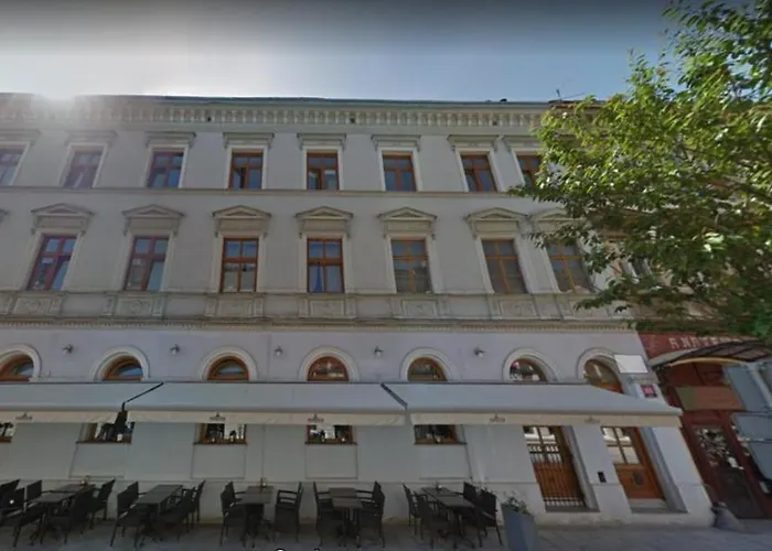 Pancake Piotrkowska Free Parking *